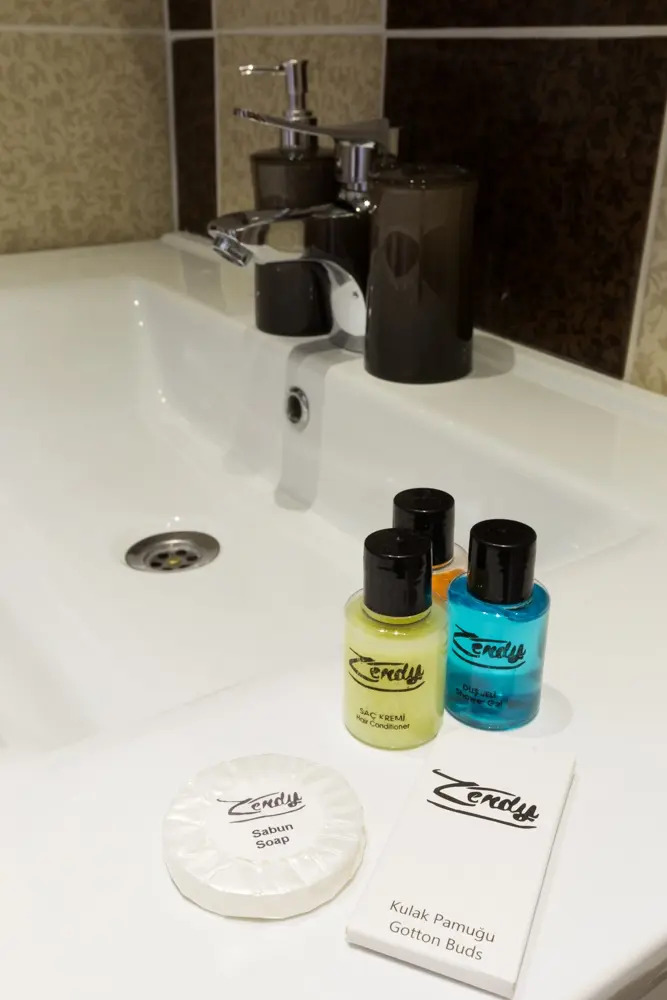 Foto - Zendy Suite Hotel