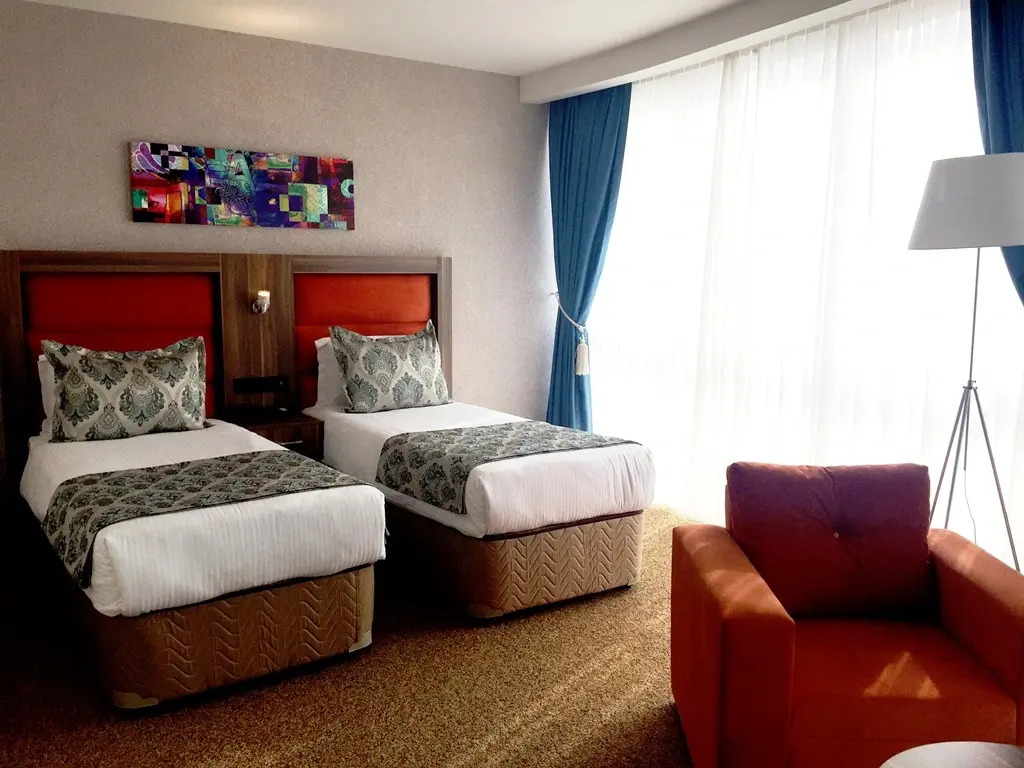 Photo - Sky Tower Hotel