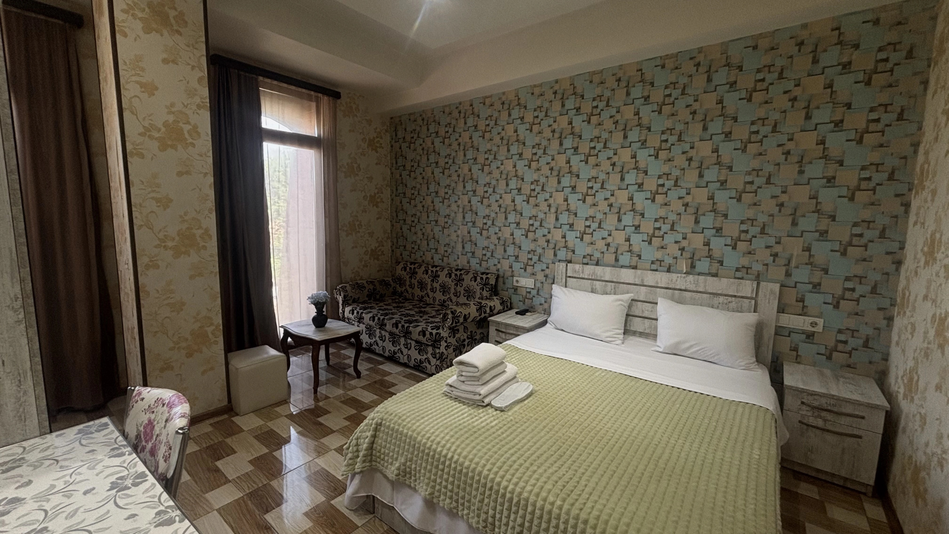 Foto - New Royal Hotel