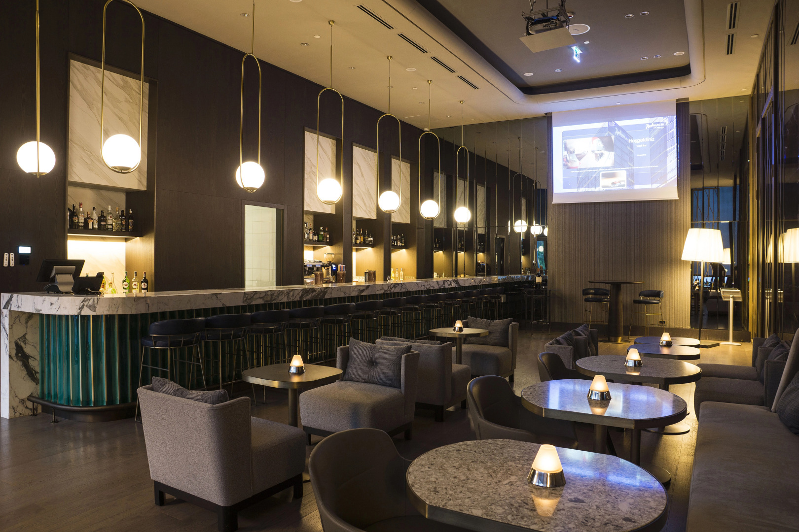 Foto - Radisson Collection Hotel, Vadistanbul