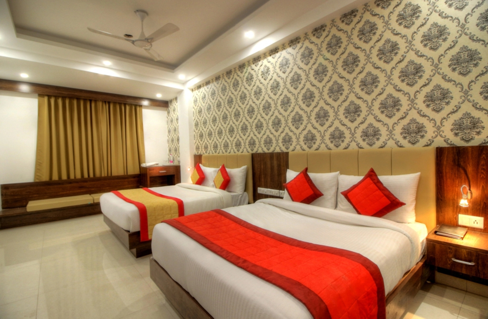 Photo - Hotel Almati Inn - Near Delhi Airport