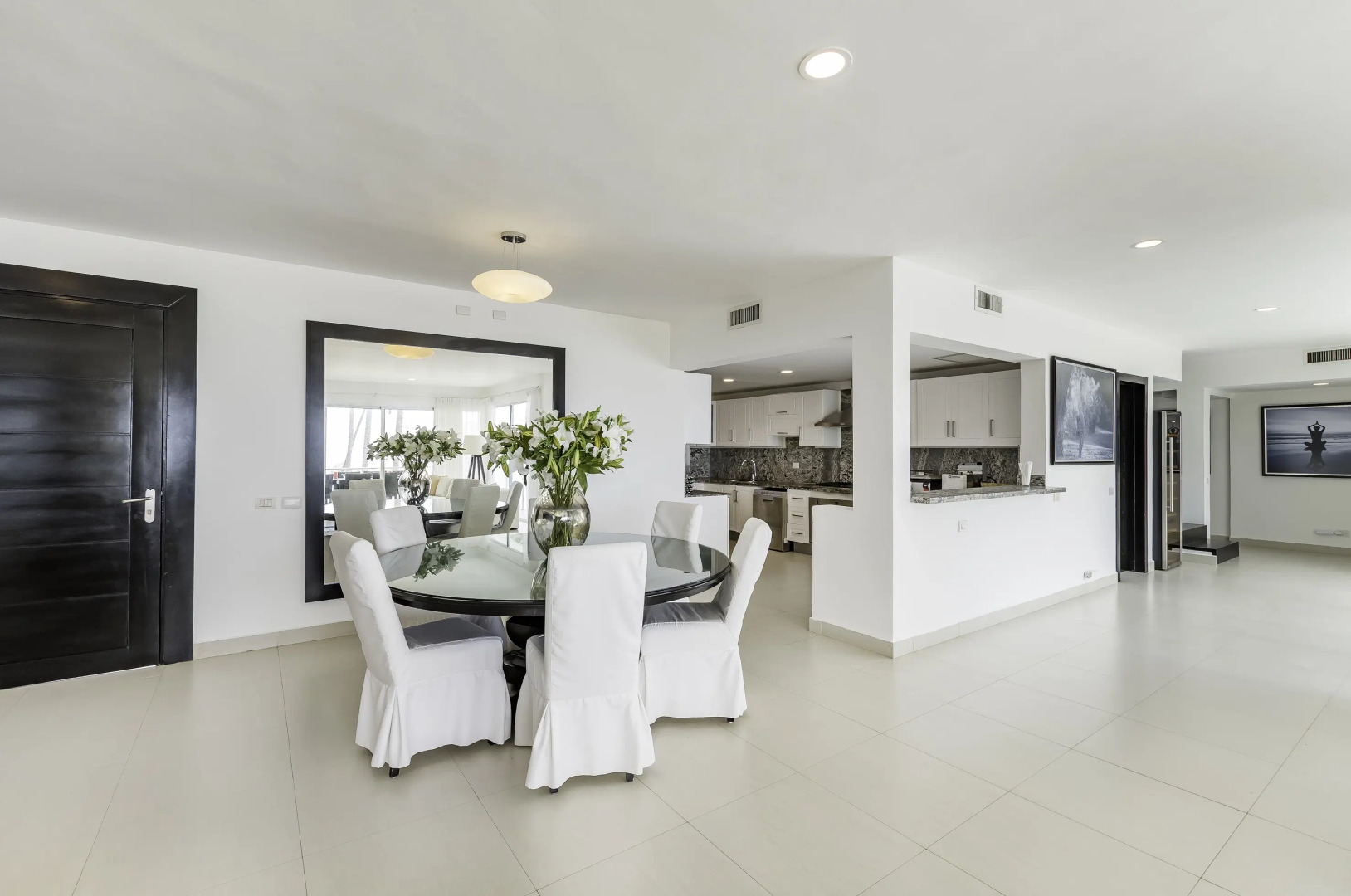 Foto - VILLA PANDORA BEACH FRONT ViLLA WITH CHEF GAME ROOM POOL