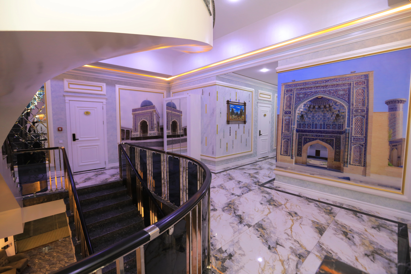 Foto - AYNIY Hotel