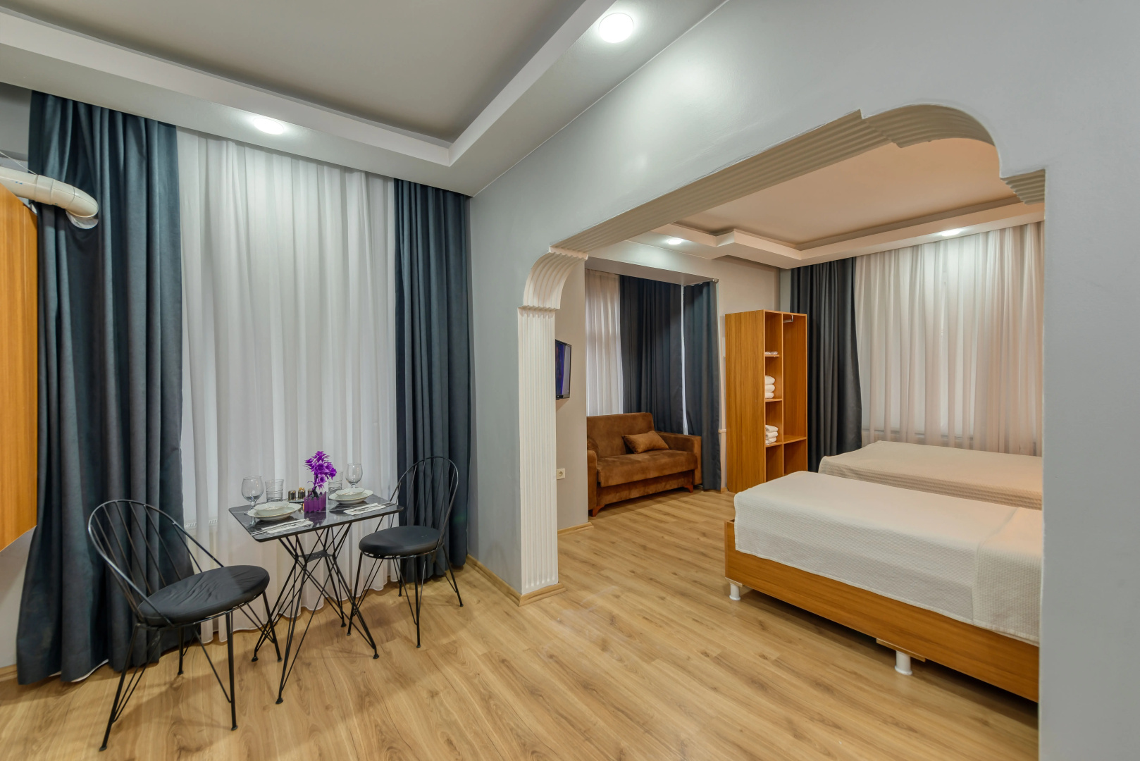 Photo - Pio Apart Hotel