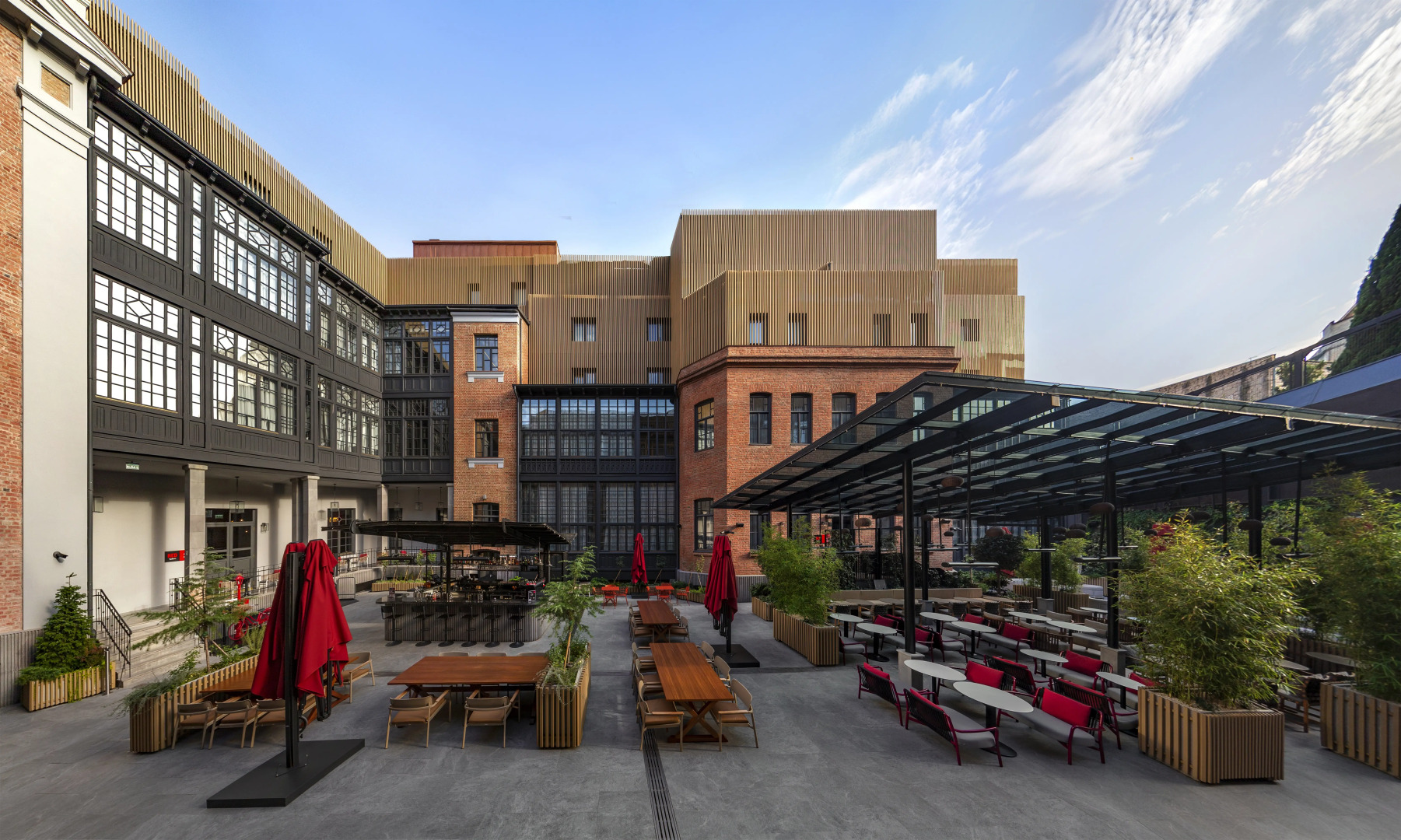 Foto - Radisson RED Tbilisi