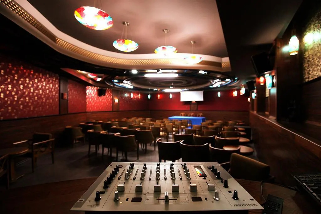 Photo - Dinasty Hotel