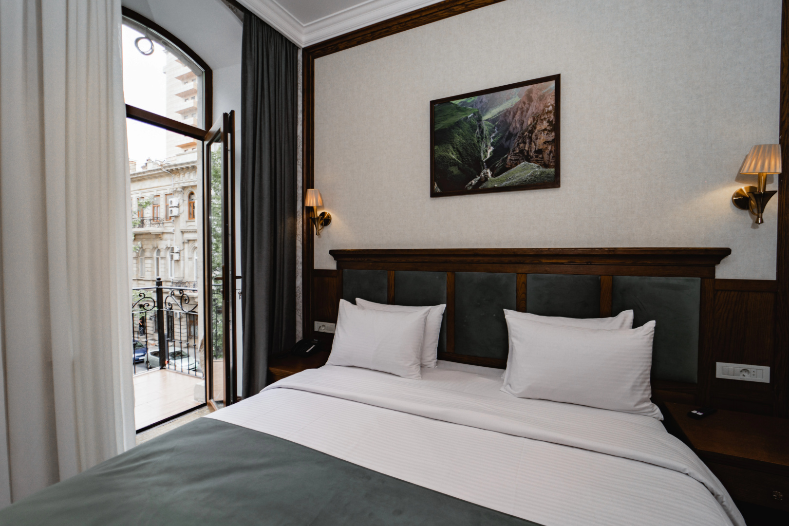 Photo - Midway Baku Hotel