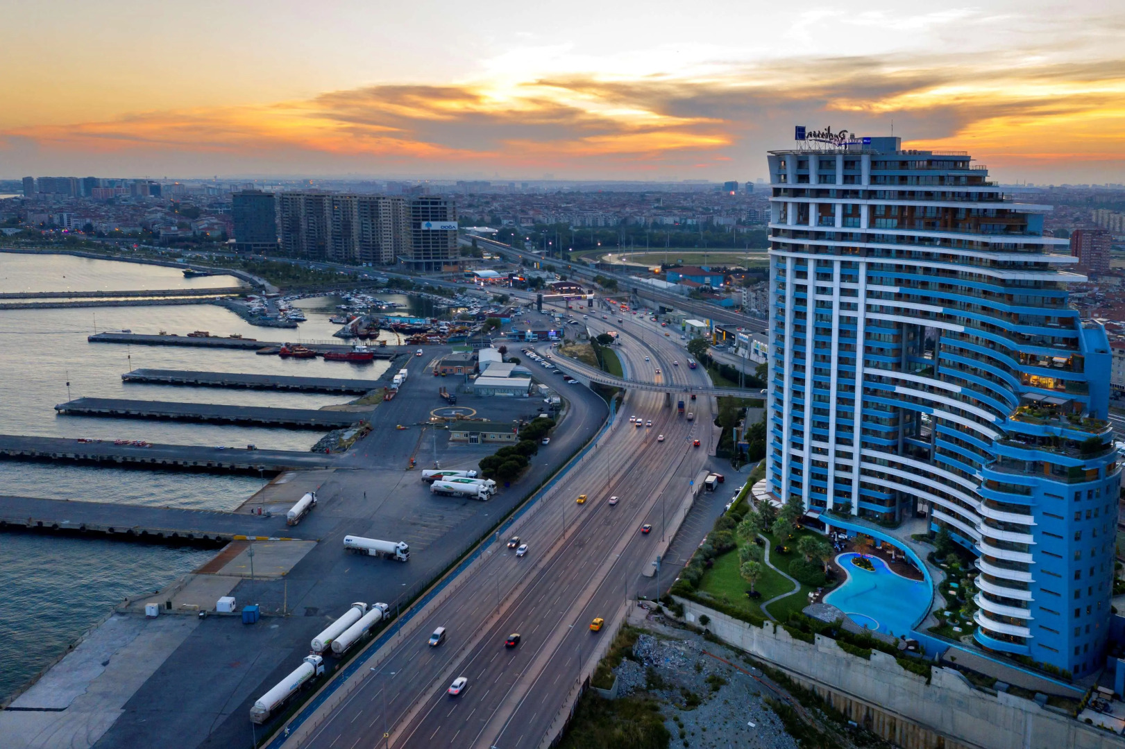 Photo - Radisson Blu Hotel Istanbul Ottomare