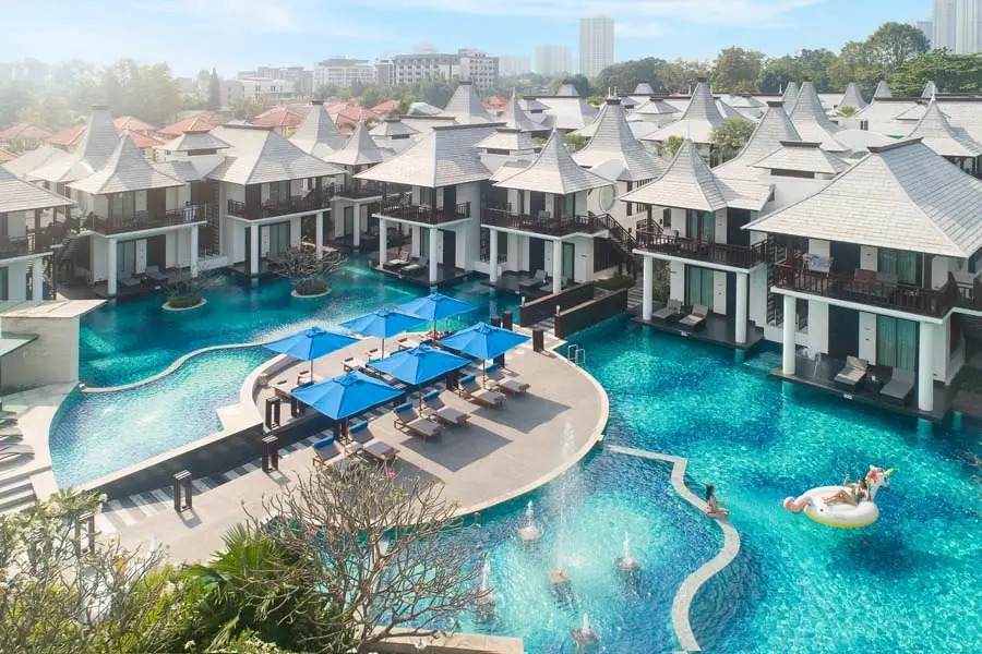 Foto - Z Through By The Zign