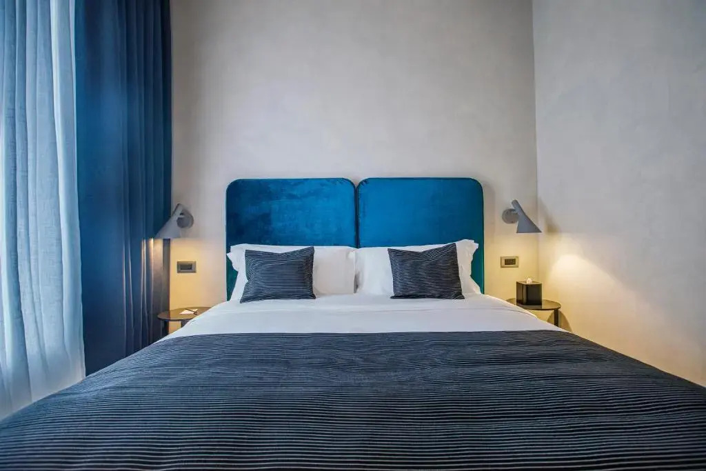 Photo - Monograph Freedom Square