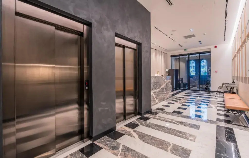 Photo - Monograph Freedom Square