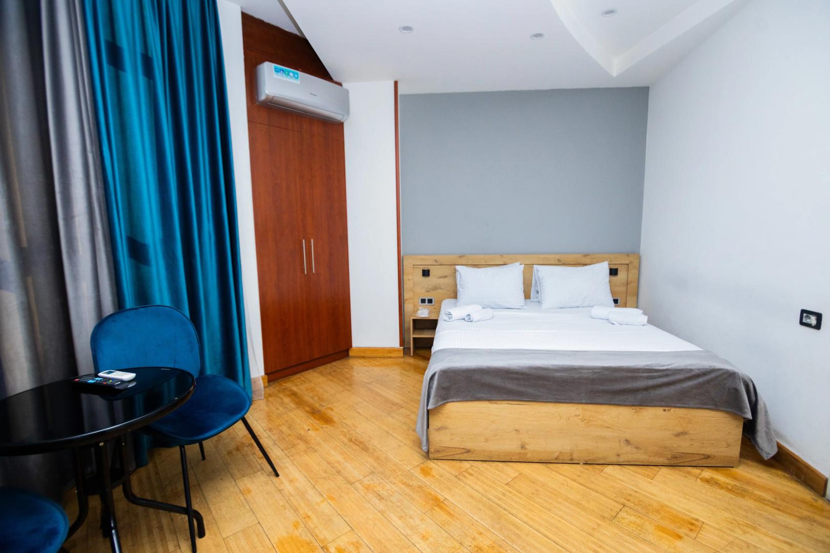 Photo - Friendly Hotel