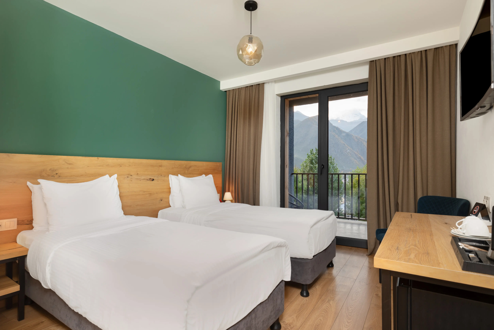 Foto - Intourist Kazbegi