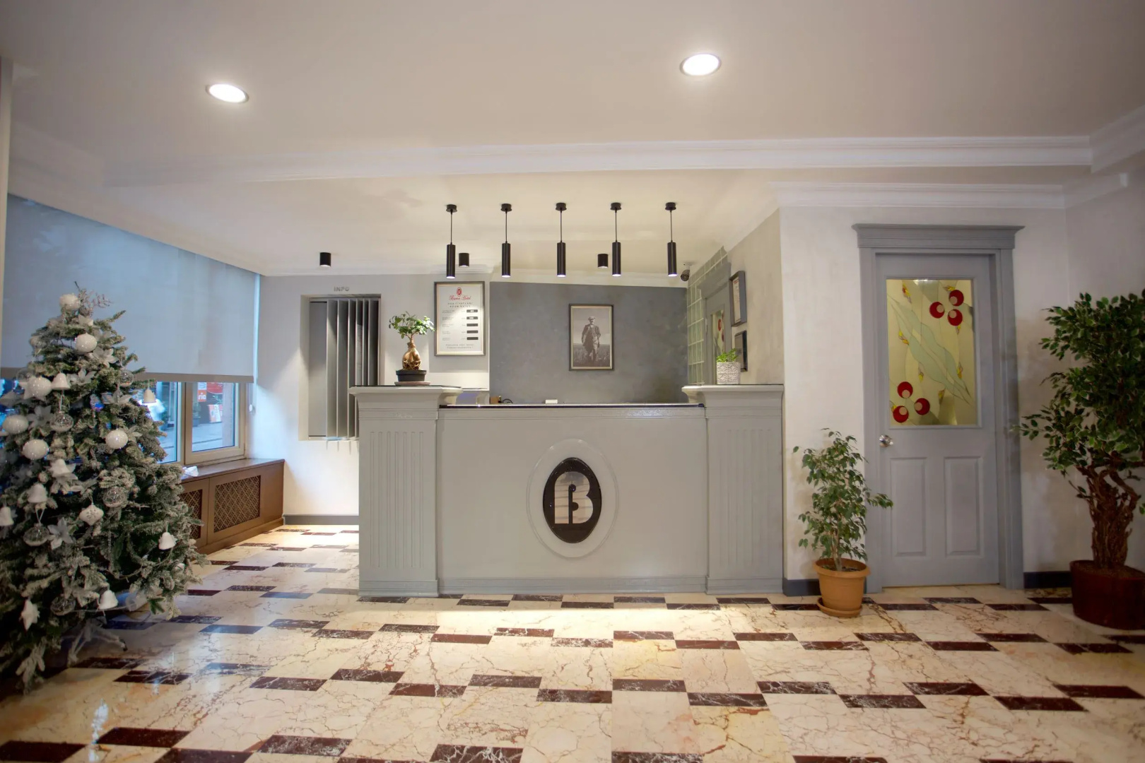 Photo - Barin Hotel
