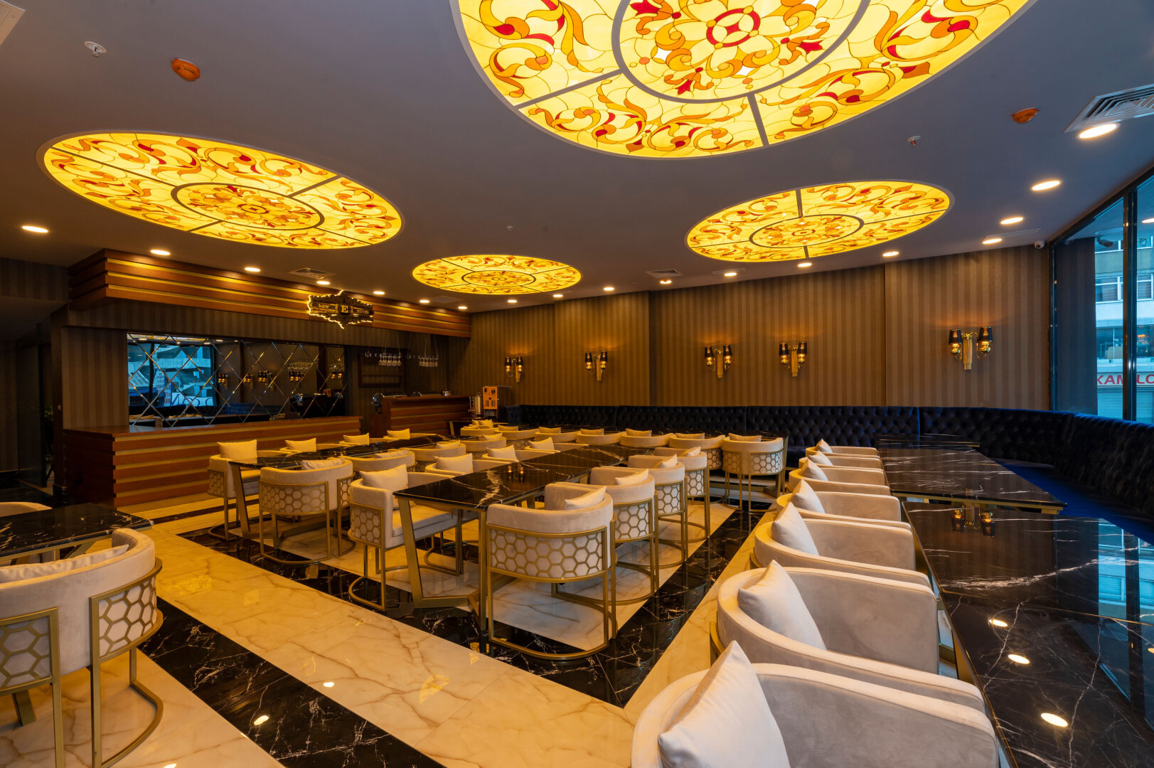 Photo - New Emin Hotel