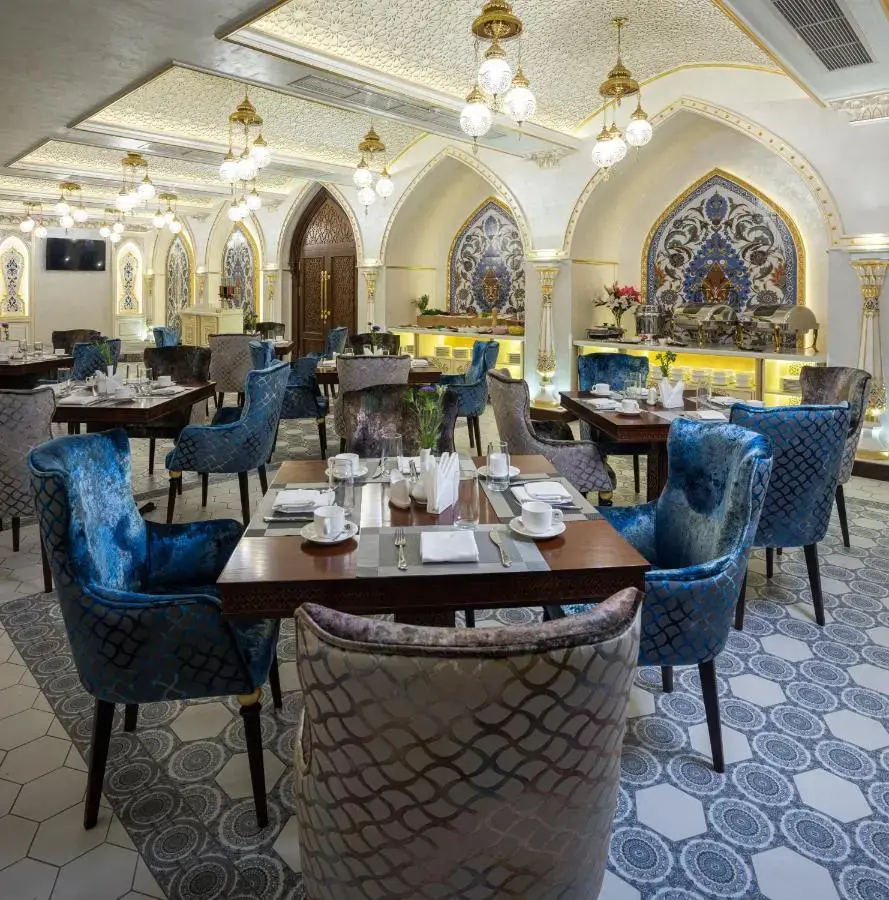 Photo - Manor Hotel
