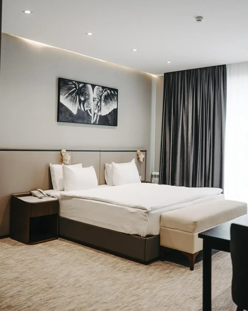 Photo - Port Marine Hotel By HOLLYWOOD