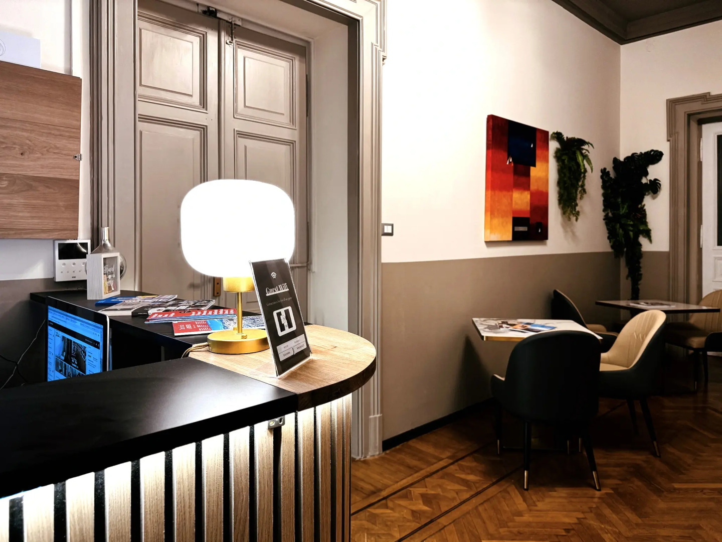 Foto - Bed and Chic art rooms