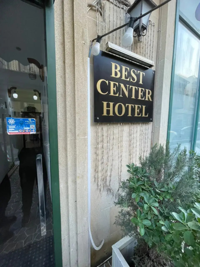 Photo - Best Center Inn Hotel