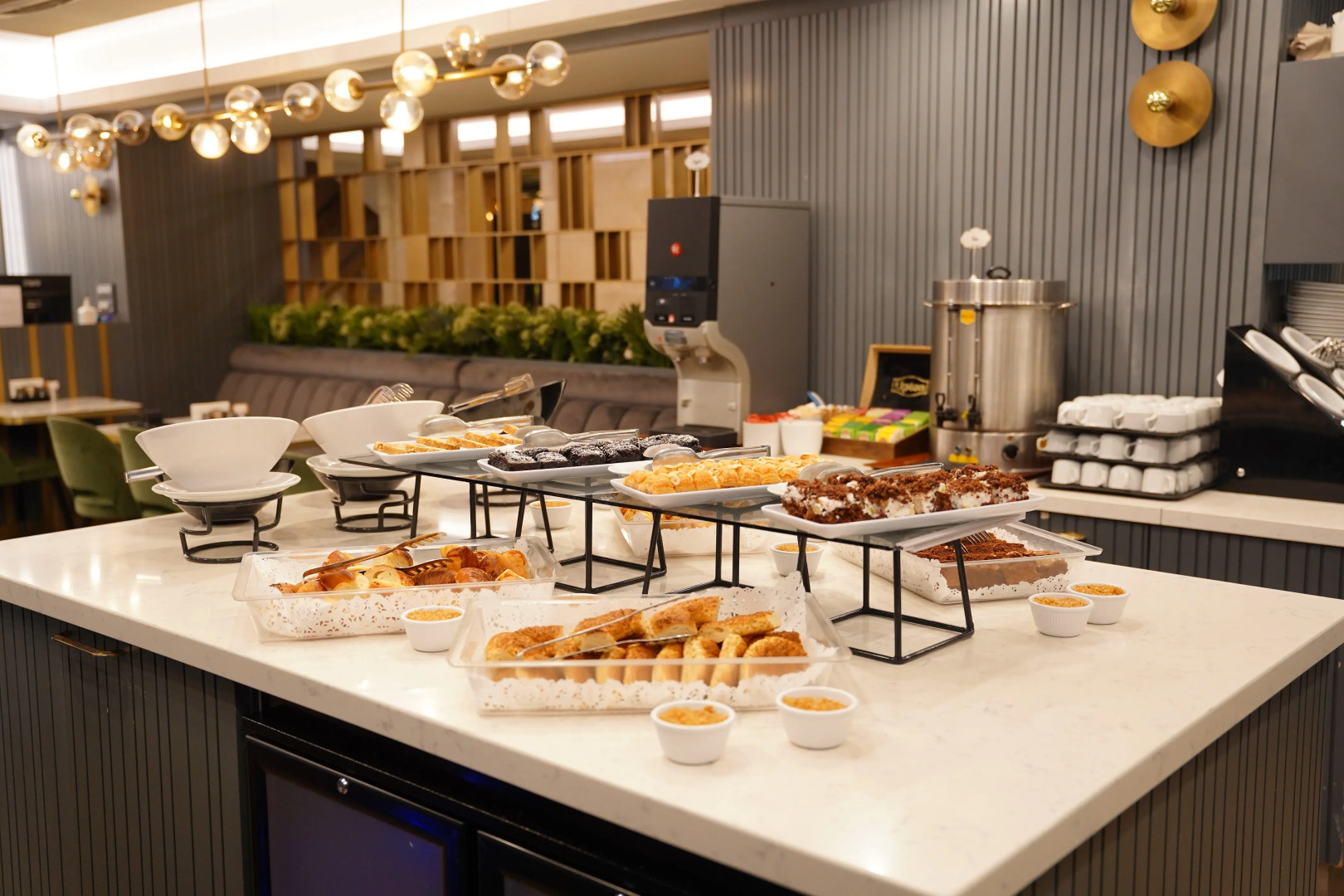 Photo - Amethyst Hotel