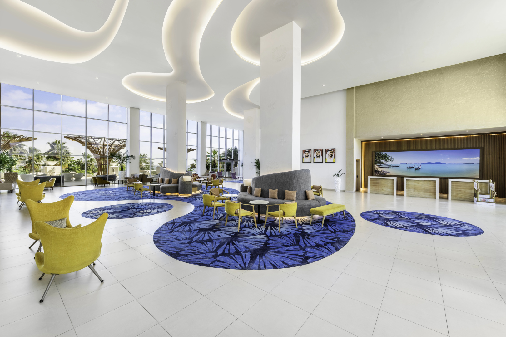 Photo - Centara Mirage Beach Resort Dubai