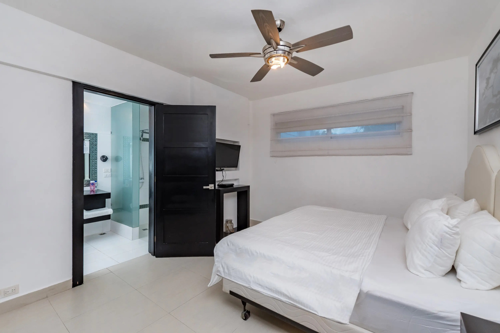 Foto - VILLA PANDORA BEACH FRONT ViLLA WITH CHEF GAME ROOM POOL