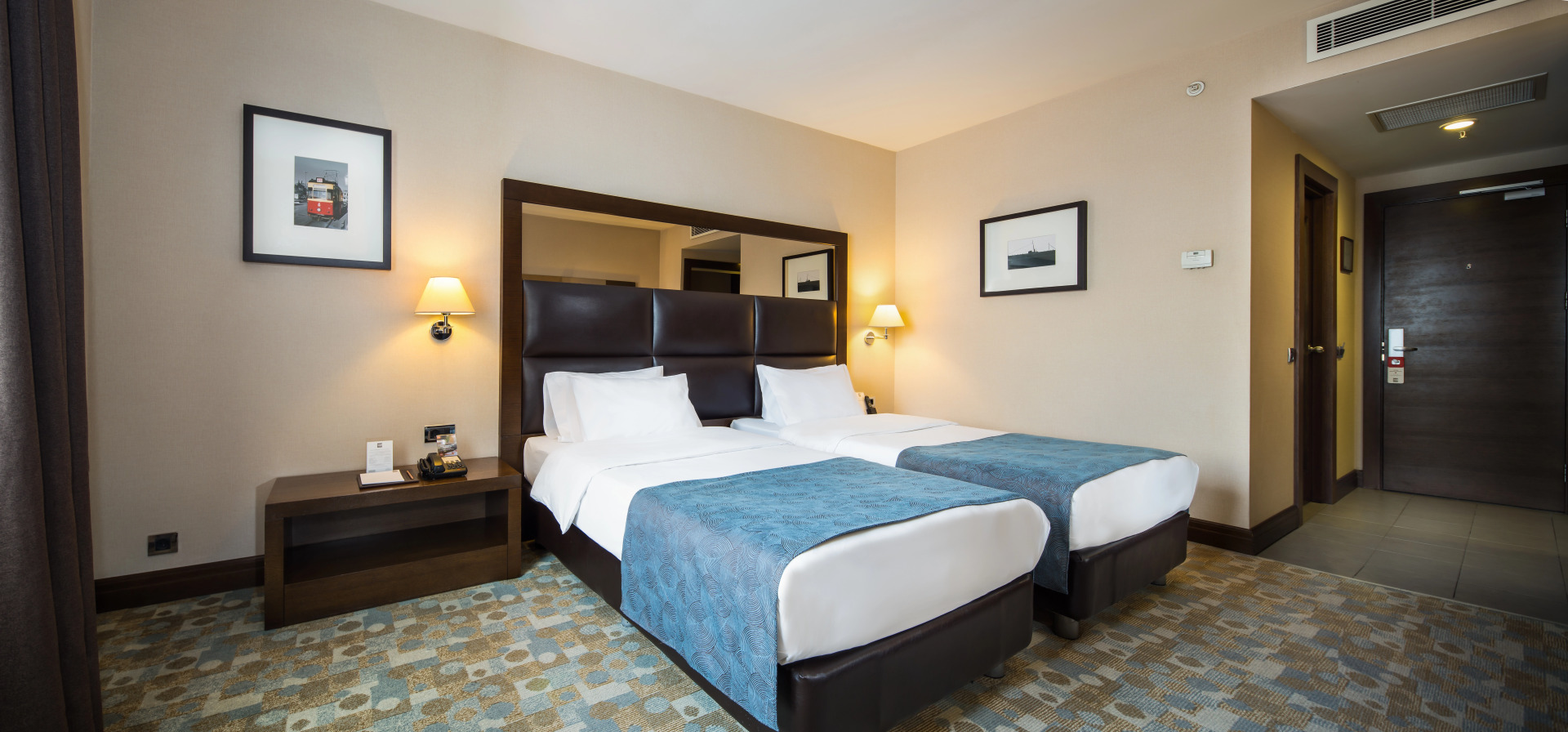 Foto - Midtown Hotel