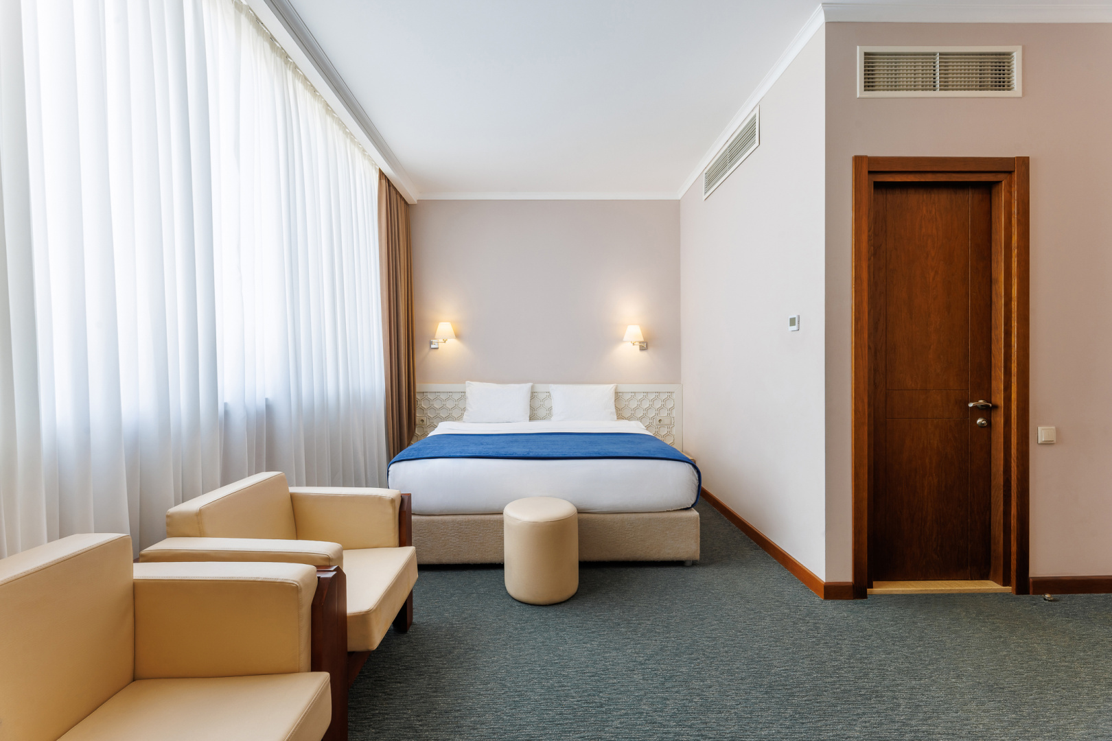 Photo - Cruise Hotel