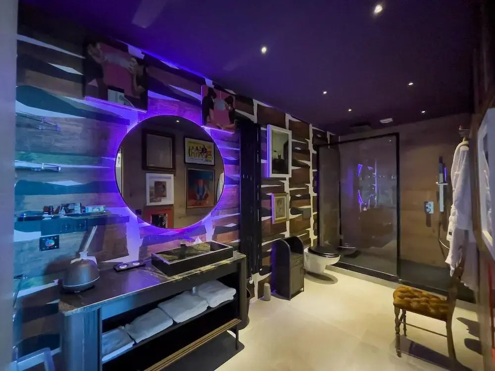 Photo - Marbella Boutique Art suites