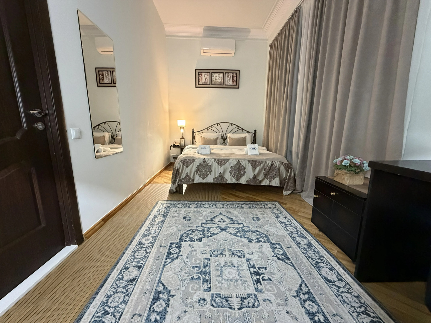 Photo - S&L Boutique Hotel