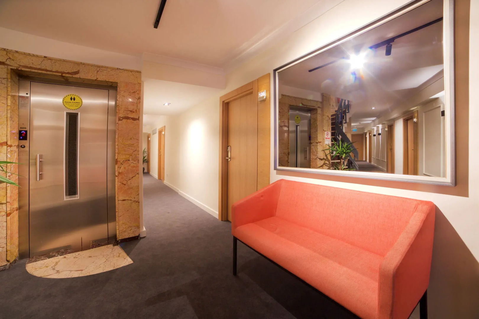 Photo - Barin Hotel