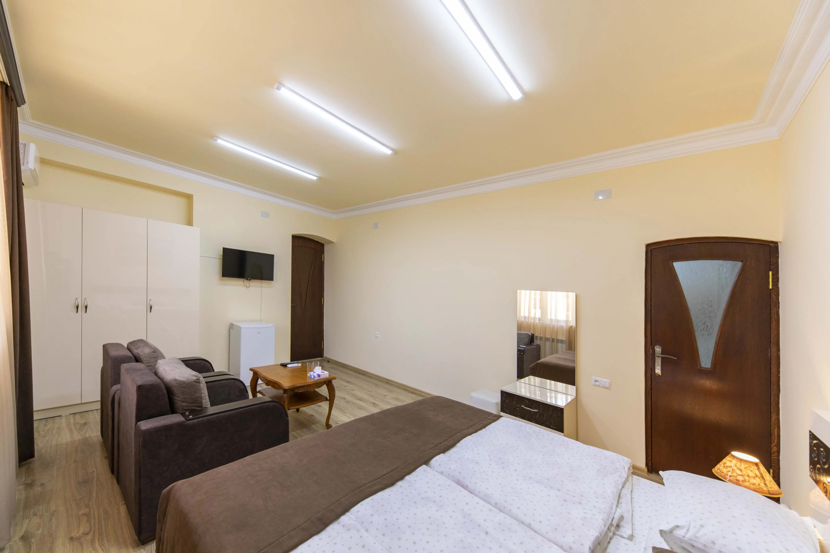 Photo - Tatev Hotel and Tours