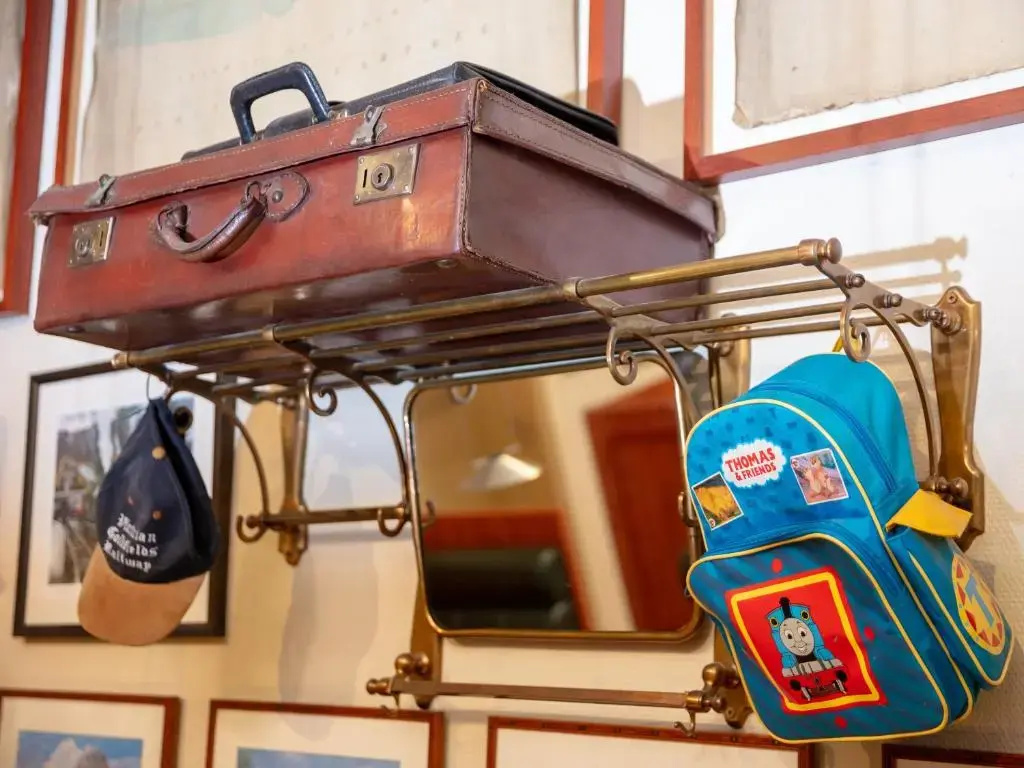 Photo - A-Train Hotel