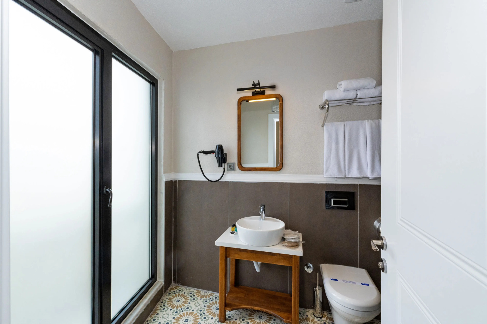 Foto - Nenessa Airport Hotel