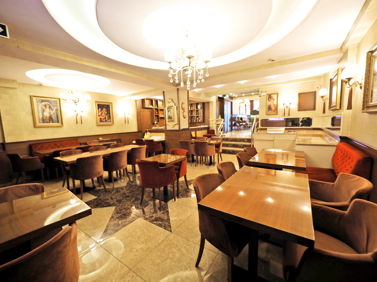 Photo - Elysion Hotel