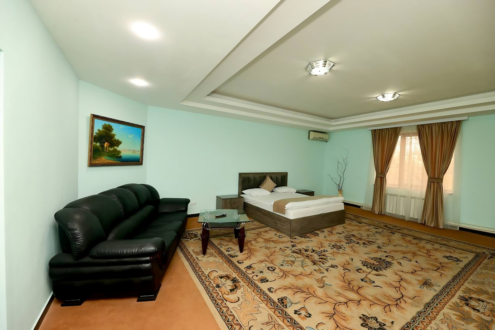 Foto - New Continental Hotel