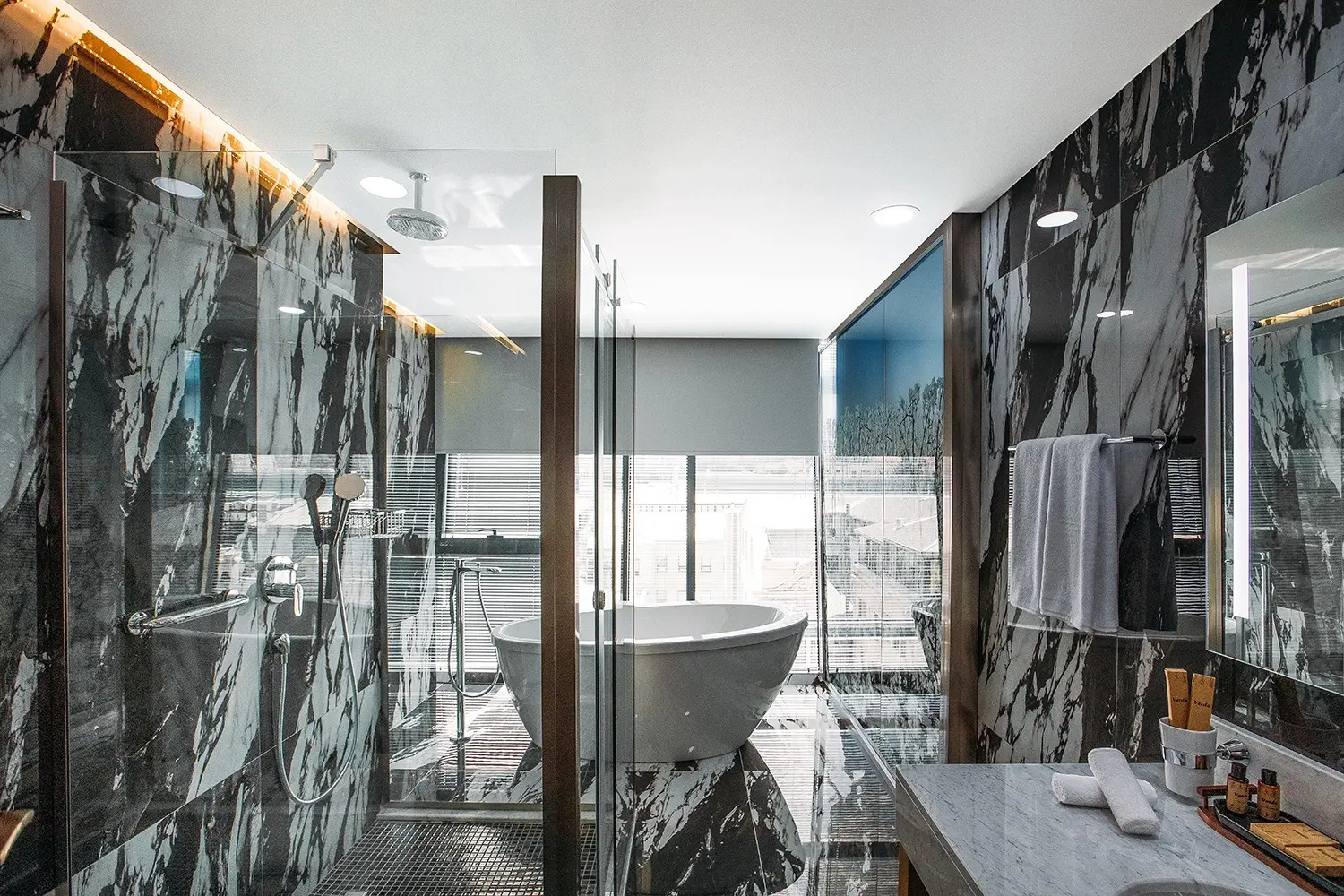 Photo - Marjan Plaza Hotel