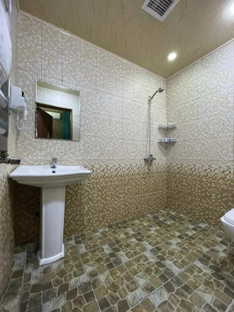 Photo - Best Center Inn Hotel