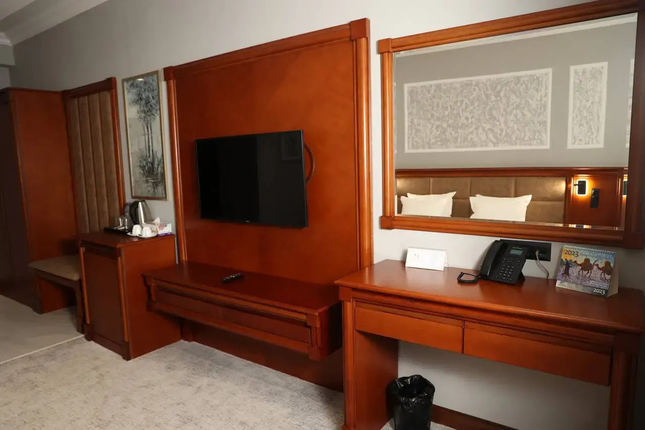 Foto - Mir Luxe Plaza