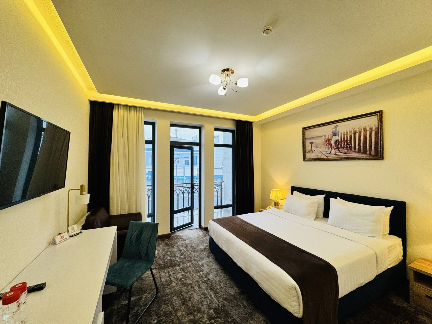 Photo - Garnet Mir Hotel
