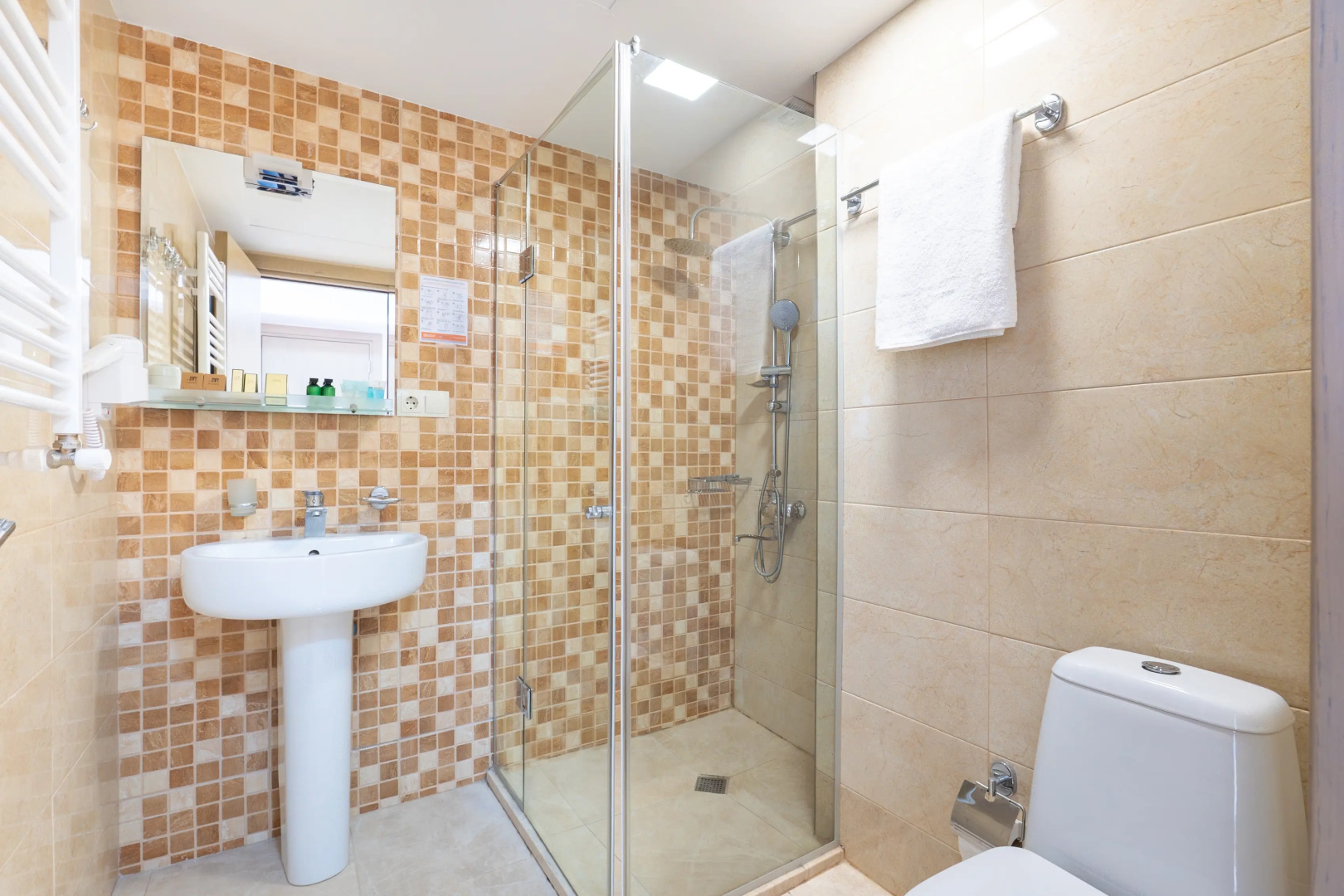 Foto - Hotel Somi Inn