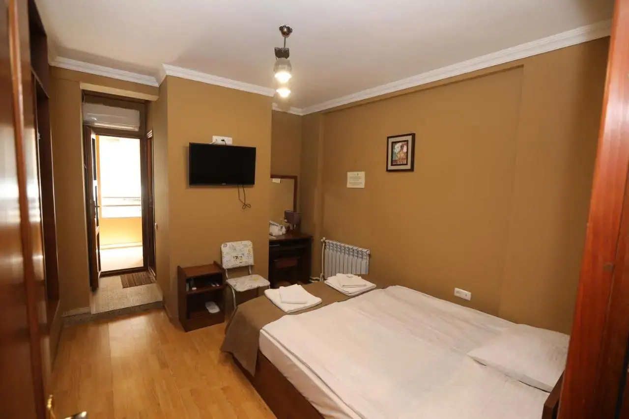 Foto - Popock Baghramyan