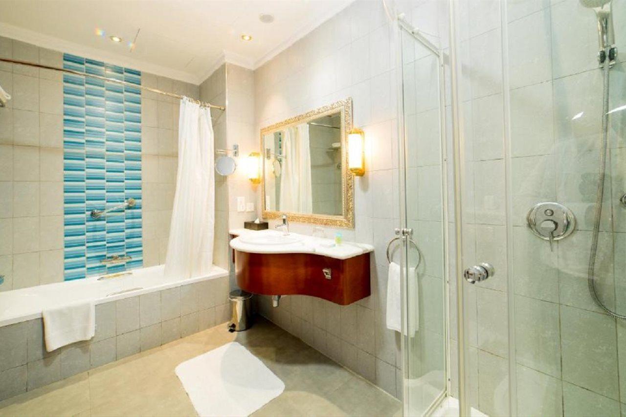 Photo - Grand Excelsior Hotel Al Barsha