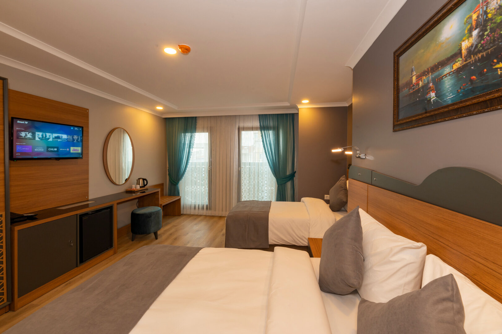 Photo - New Emin Hotel