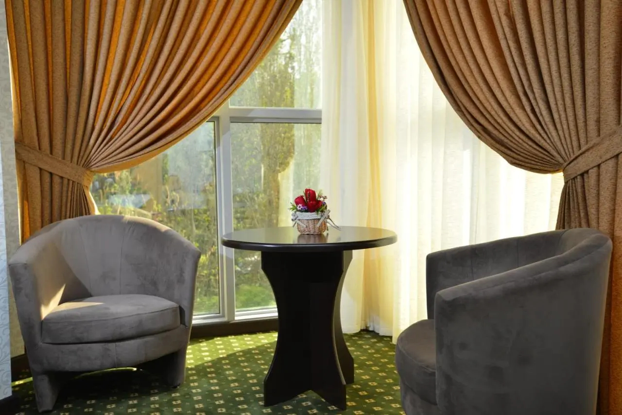 Photo - Gloria Hotel