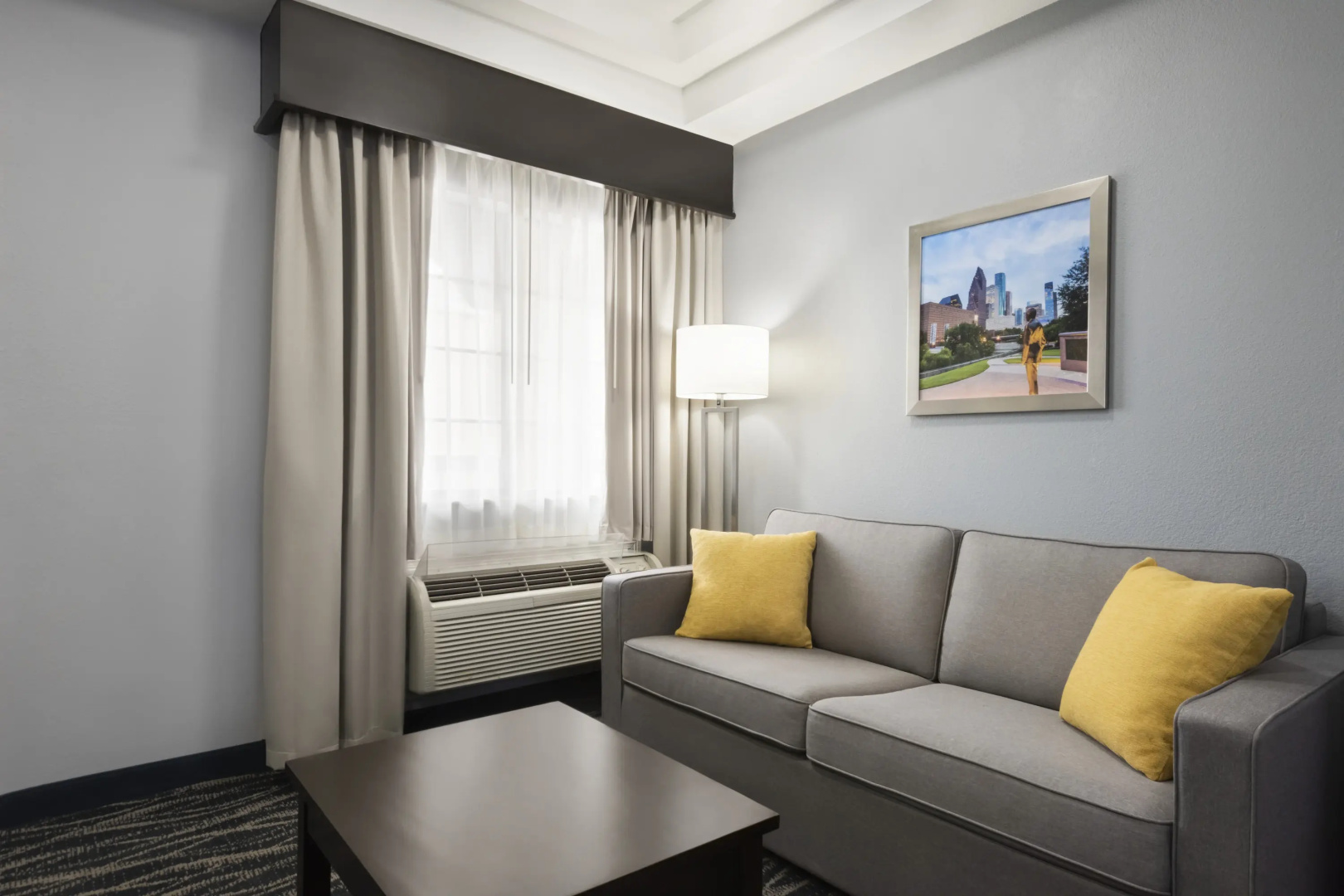 Foto - Days Inn & Suites by Wyndham Houston Hobby Airport