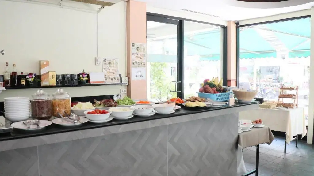 Photo - Admiral Suites Bangkok