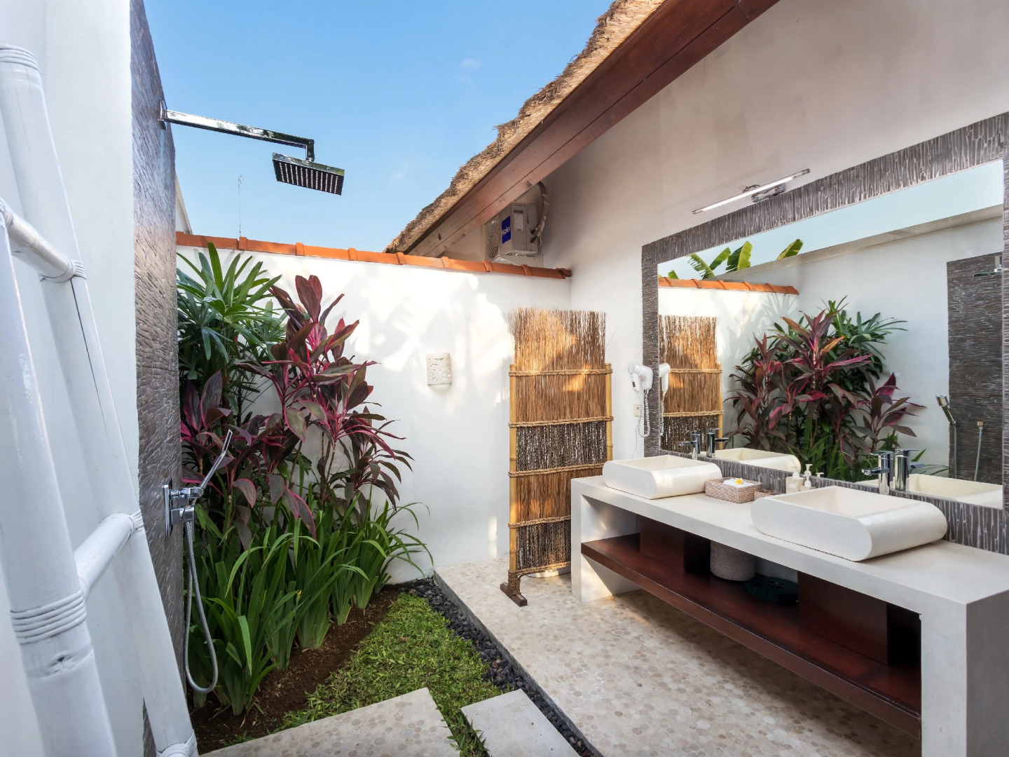 Photo - Villa Candi Kecil Empat by Villa Finder