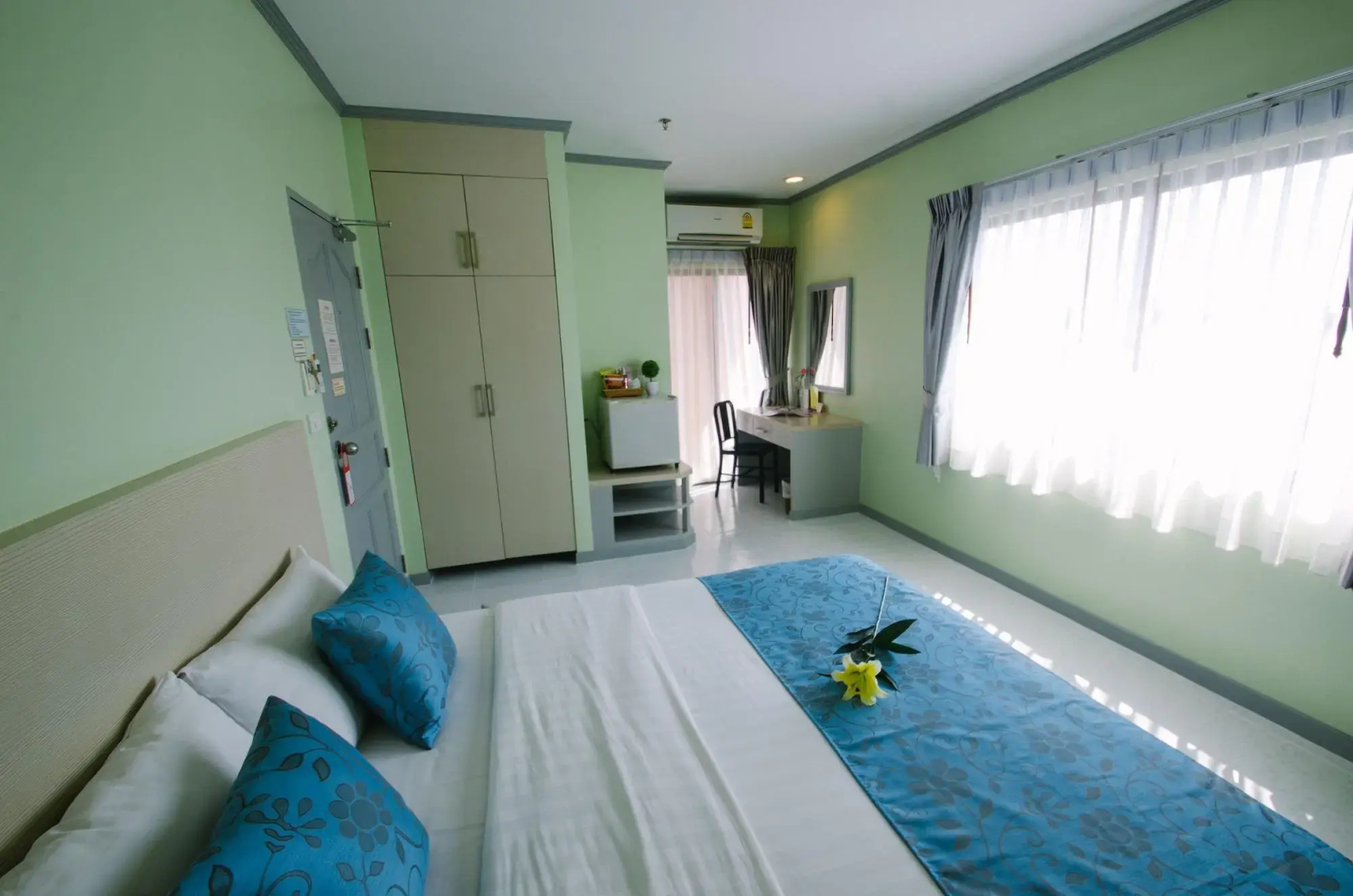 Photo - Thipurai city hotel