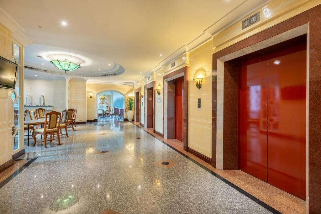 Foto - Royal Benja Hotel - Big Room Family-Friendly